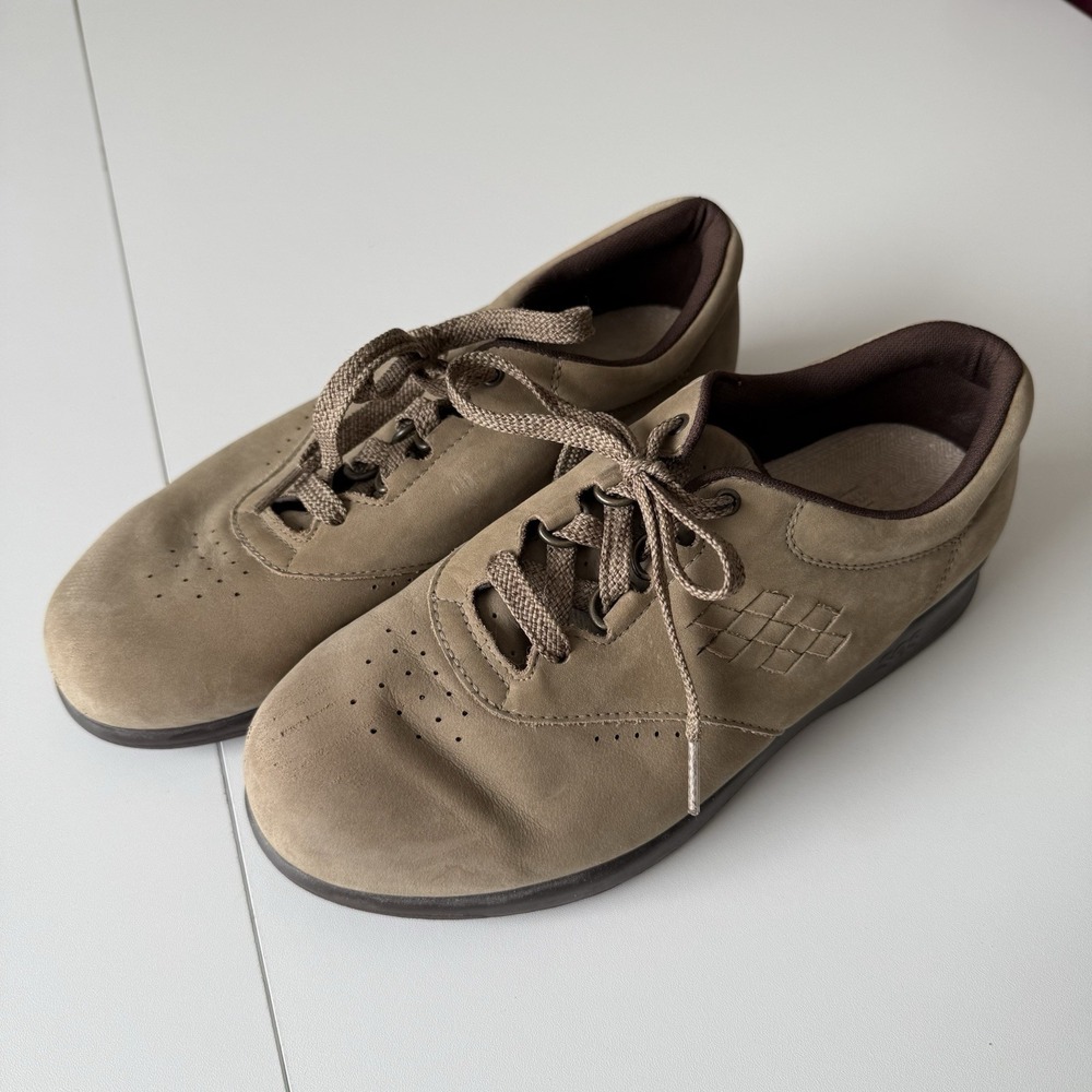 SAS Women's Tripad Comfort Walking Sneakers Tan Suede‎ Leather, Size 7W